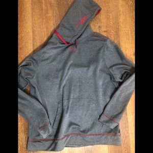 Under armour sweatshirt